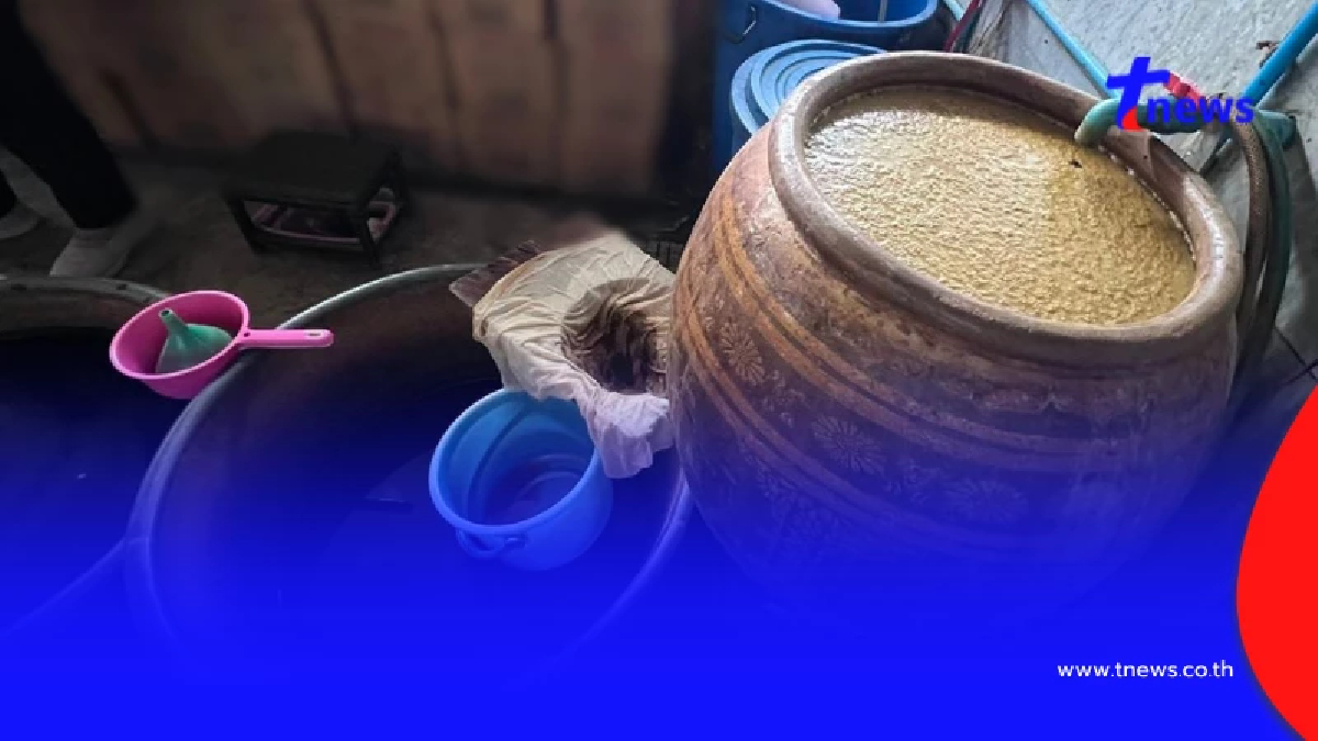 อ้วกพุ่ง บุกจับโรงงานผลิตยาสมุนไพรปลอม พบสารพิษอันตรายเพียบ