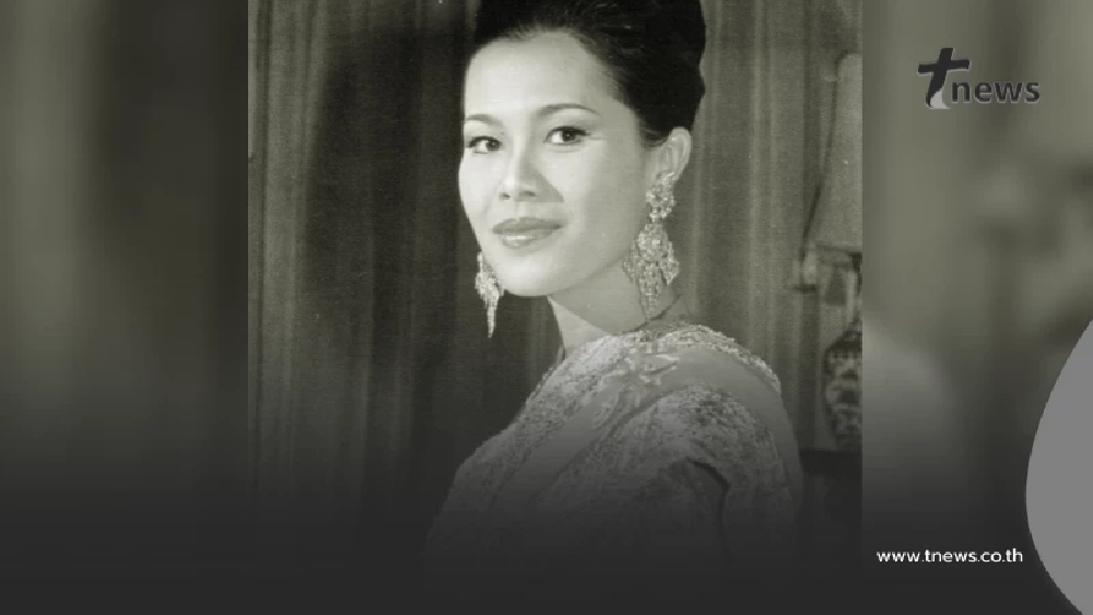 พระราชประวัติ สมเด็จพระนางเจ้าสิริกิติ์ พระบรมราชินีนาถ พระบรมราชชนนีพันปีหลวง