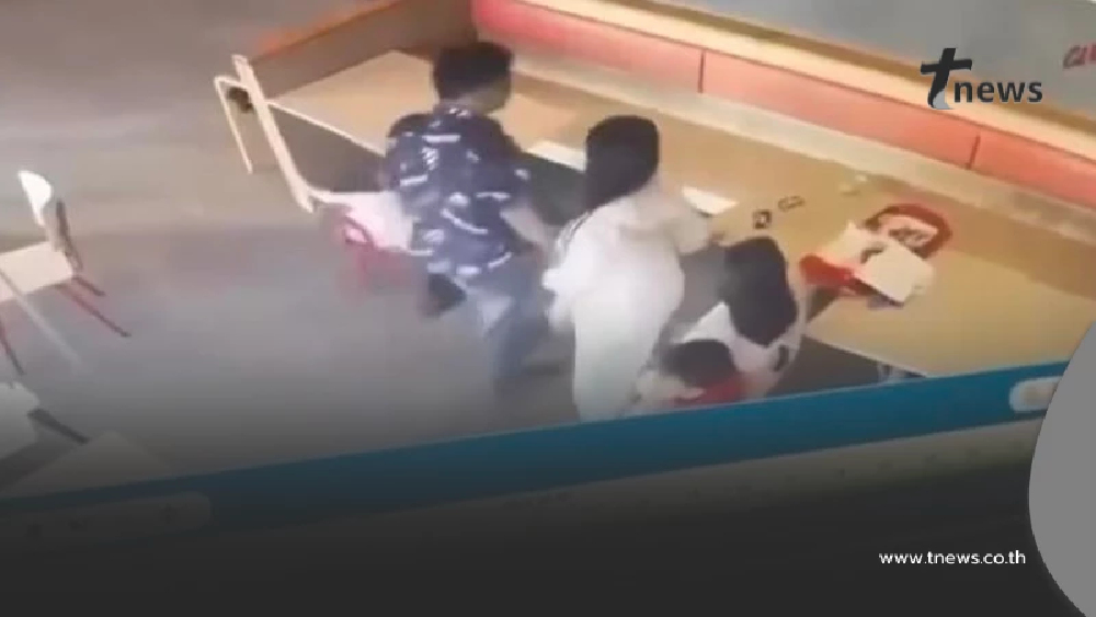 ไม่อยากจะเชื่อ ฟังคำพูดชายทำร้ายภรรยาจนสลบคาร้านอาหาร