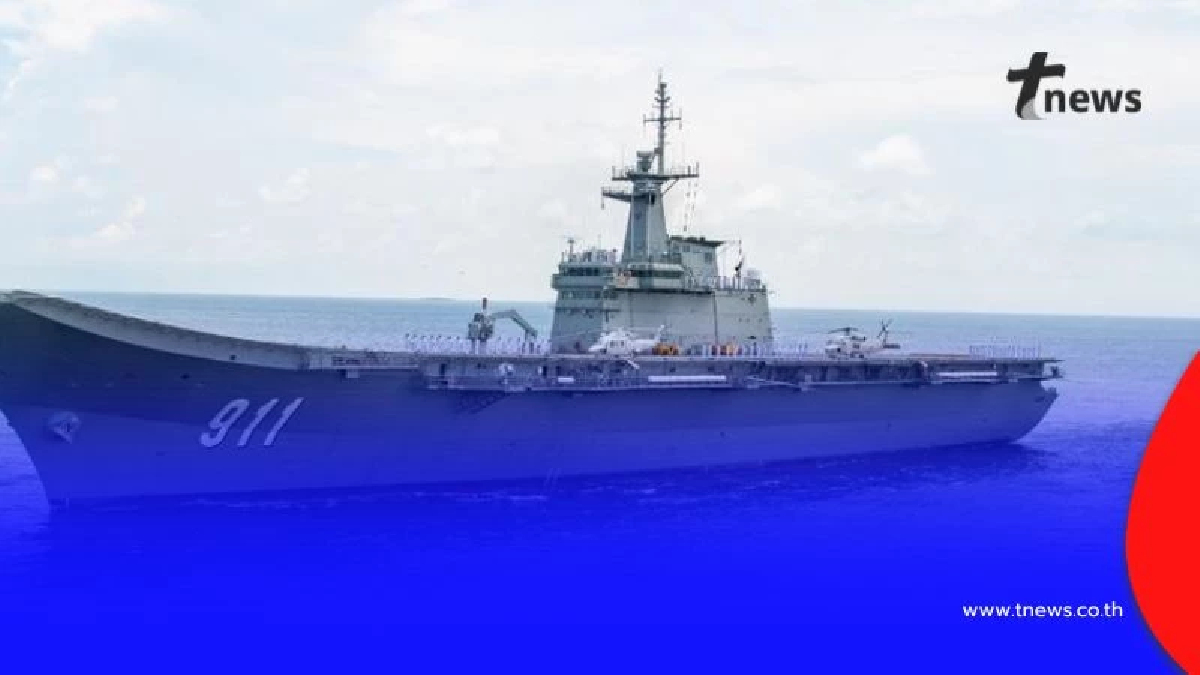 ‘เรือหลวงจักรีนฤเบศร’ เปลี่ยนภารกิจสู่ ‘บก.ลอยน้ำ’ มุ่งหน้าช่วยชาวสงขลา