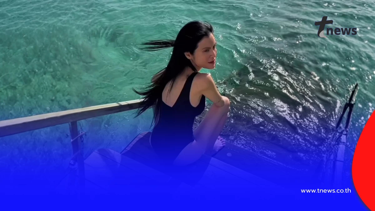 "ปิ่น เก็จมณี" แซ่บทะเลลุกเป็นไฟ! ทริปมัลดีฟส์ร้อนแรงเกินต้าน