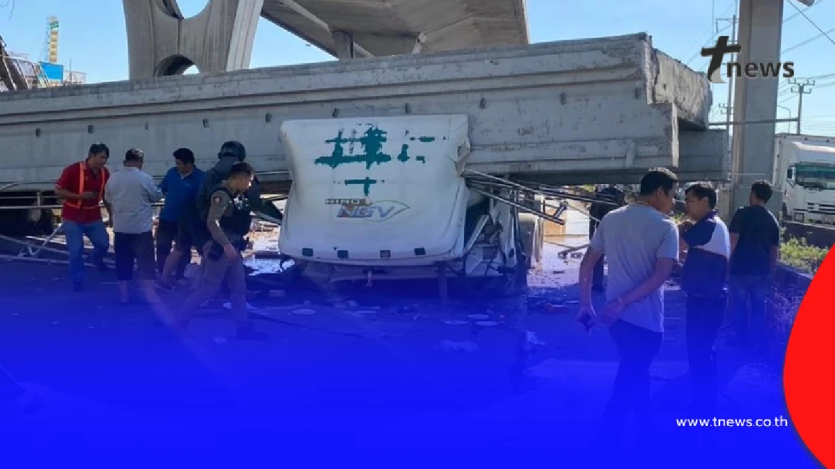 อายัดตัว คนขับรถบรรทุก ดำเนินคดี ดัมพ์ค้างชนสะพานลอยถล่ม