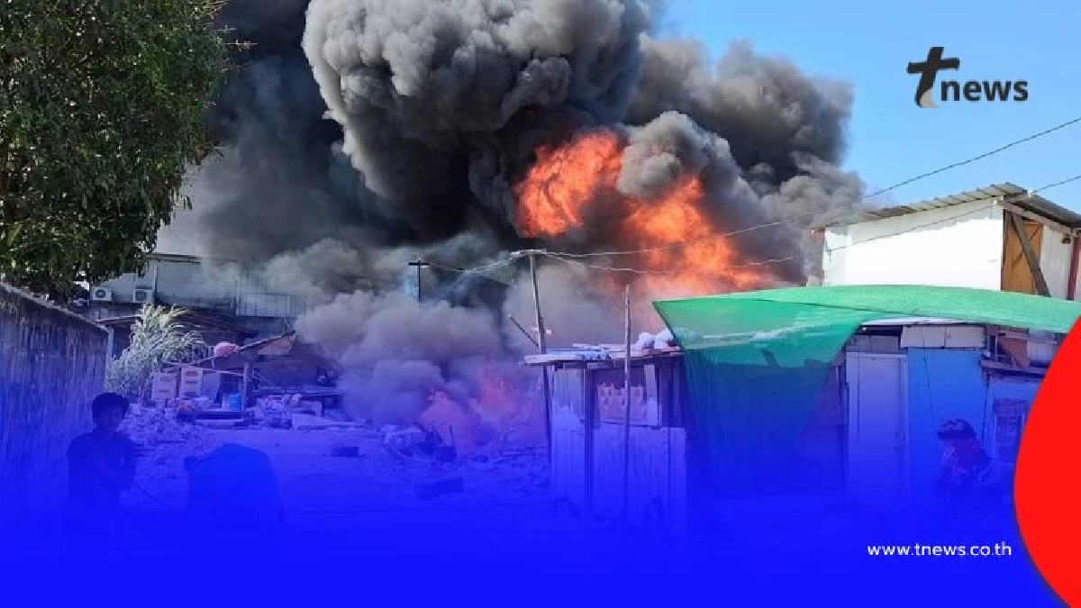 เกิดเหตุไฟไหม้บ้านซอยสุเหร่าคลองหนึ่ง 16 แยก 7 เขตคลองสามวา