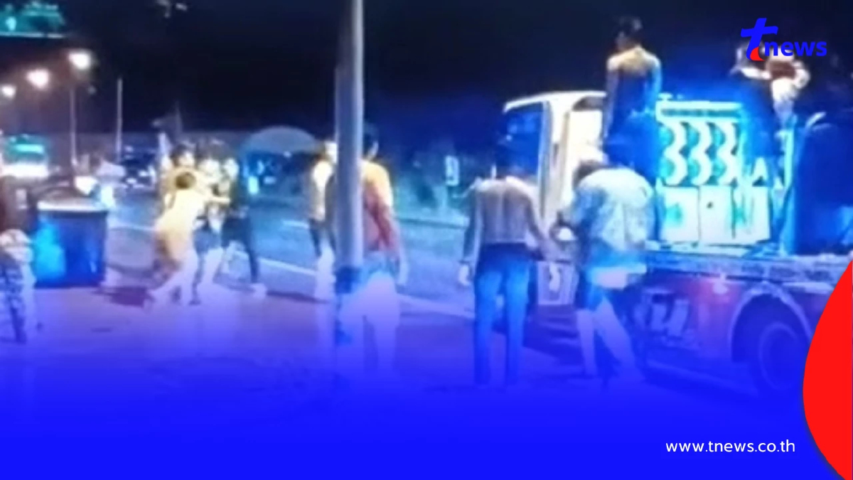 "อินฟลูพระราม 2 บุกชัยภูมิ! ควงปืนประกาศศักดา กลางถนน"