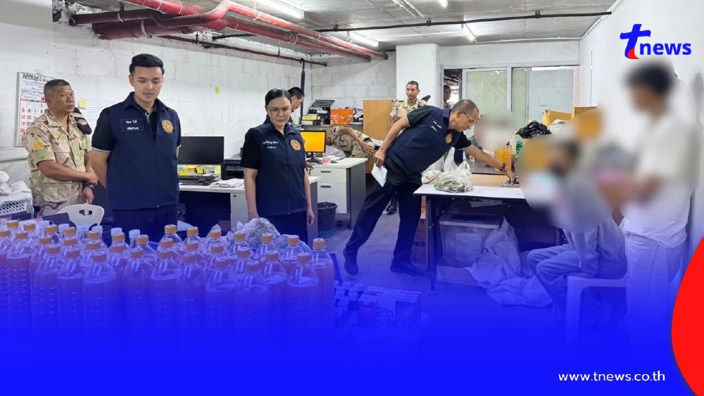 บุกจับร้านน้ำกระท่อมผสมยาแก้ไอ กลางเมืองนนท์ ยึดของกลางเพียบ