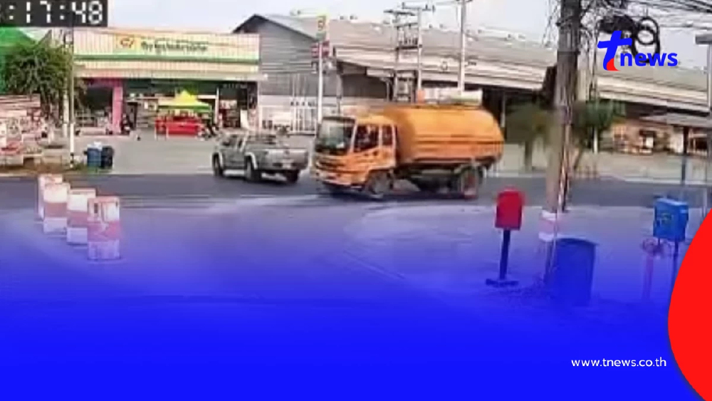 ระทึกราชบุรี! กระบะลืมเบรคมือไหลขวางถนน หวิดถูกชนซ้ำ