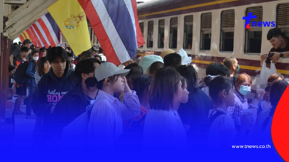 รถไฟพิษณุโลกคนแน่น! แห่กลับกรุงหลังสงกรานต์ รถเต็มทุุกขบวน