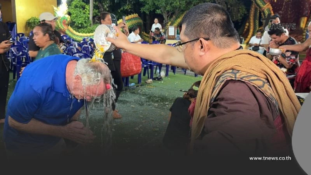 สายมูแห่ร่วมพิธี "จันทร์ซ้อนจันทร์" แน่นอาศรมฤาษีเณร