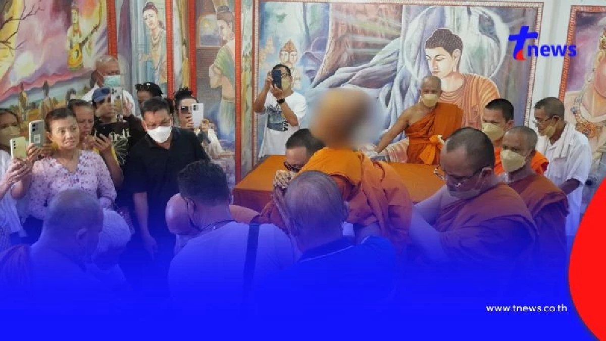 ศรัทธาล้นวัด! เปลี่ยนจีวรหลวงปู่เงื่อม พบสรีระยังคงเดิม