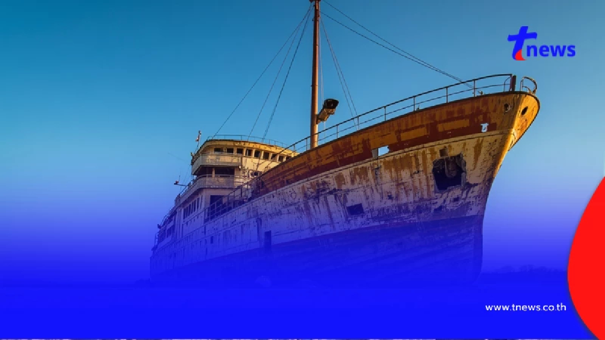 แม่น้ำแห้งขอดต่ำสุดในประวัติศาสตร์ เผย "ซากเรืออับปาง 90 ปี" โผล่กลางน้ำ